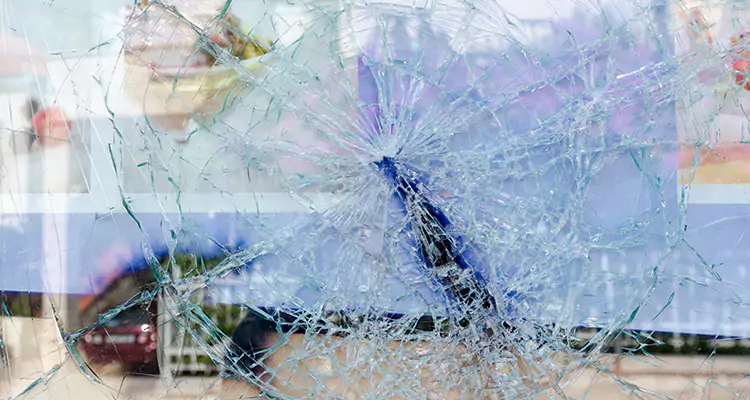 Cracked Glass Balcony Door Repair in Oak Ridge, FL