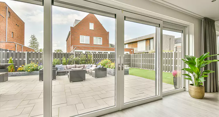 Why Choose Our Sliding Door Expert in Oak Ridge, FL