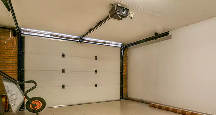 Chamberlain Garage Door Opener Installation in Oak Ridge, FL